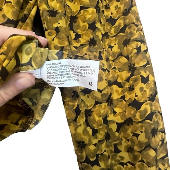 A New Day floral puff sleeve wrap top new with tag size XS - Picture 3 of 7